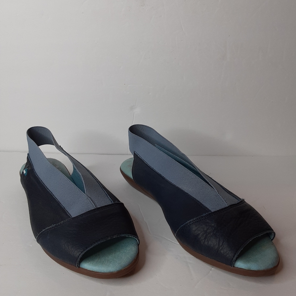 Cloud Footwear blue leather comfort shoes